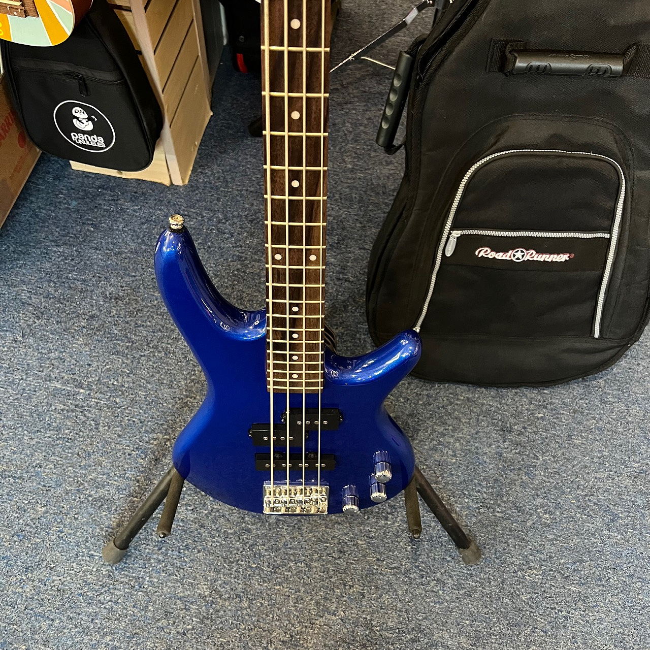 Ibanez GSRM20 Gio Bass Mikro Short Scale Blue w/bag (used)