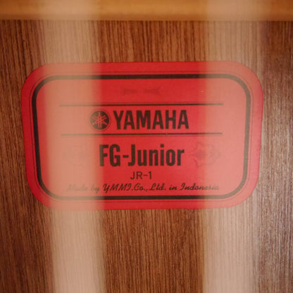 Yamaha FG-Junior JR-1 Student Acoustic Guitar w/Gig Bag