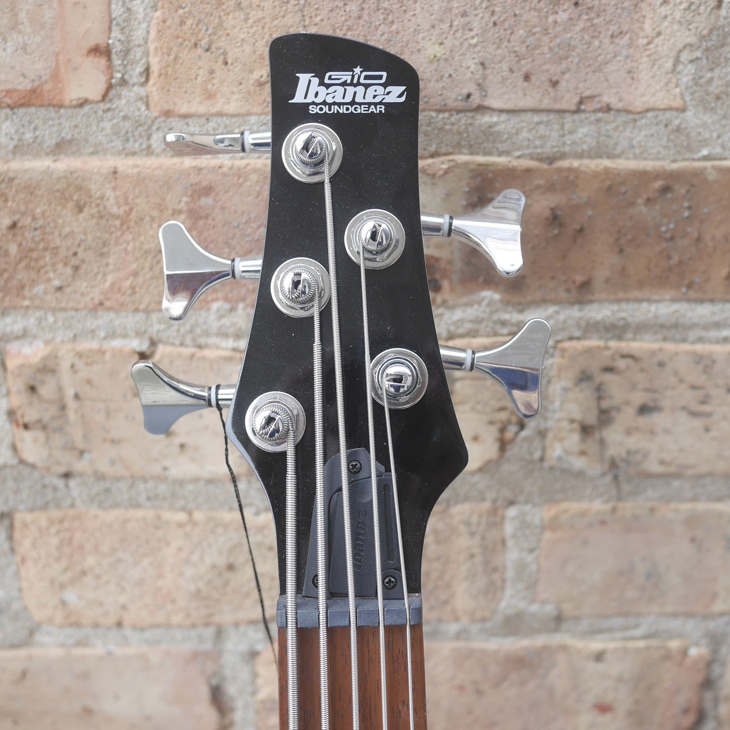 Ibanez GSR205 GIO Series 5-String Electric Bass Guitar Roadster Orange Metallic Demo