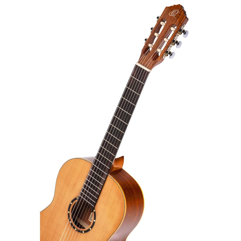 Ortega Family Series Nylon String Guitar Cedar Gloss